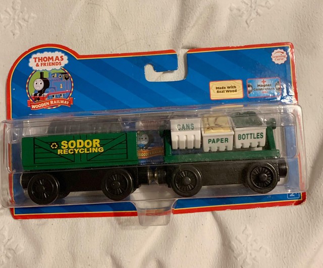 thomas the train wooden cars