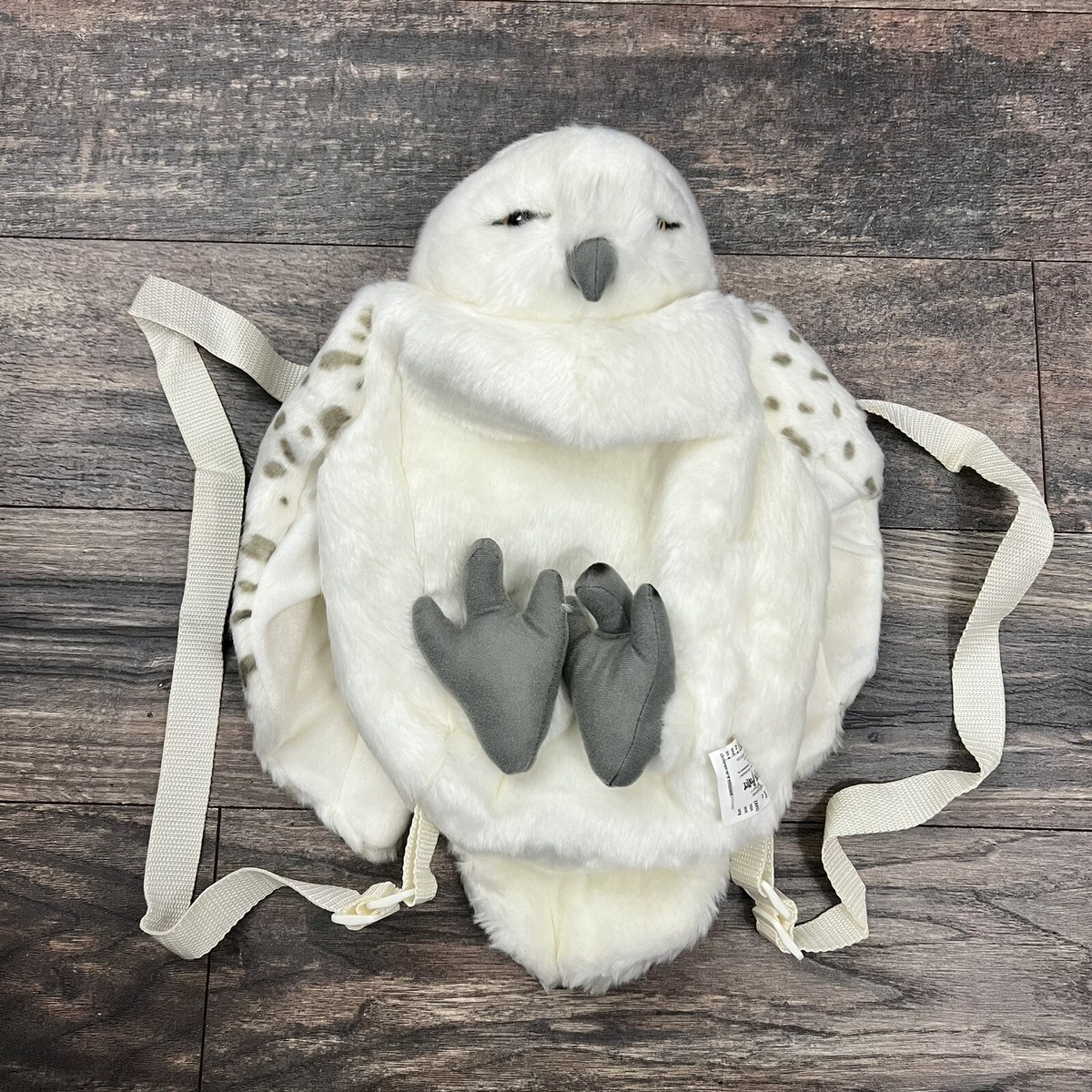 Harry Potter Hedwig White Owl Backpack Universal Studios Wizarding World  ePlush Hedwig-Inspired Snowy Owl Plush Crossbody and Hat Now  main image 3