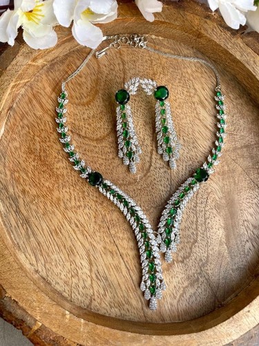 24.65 TCW Sapphire ,Emerald & Ruby Stylish Bridal Party Wear Necklace For Woman - Picture 6 of 10