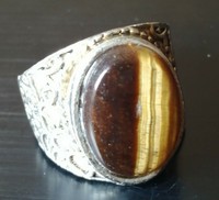 BEAUTIFUL POST MEDIEVAL VINTAGE SILVER SEAL RING WITH CARNELIAN STONE INSERT
