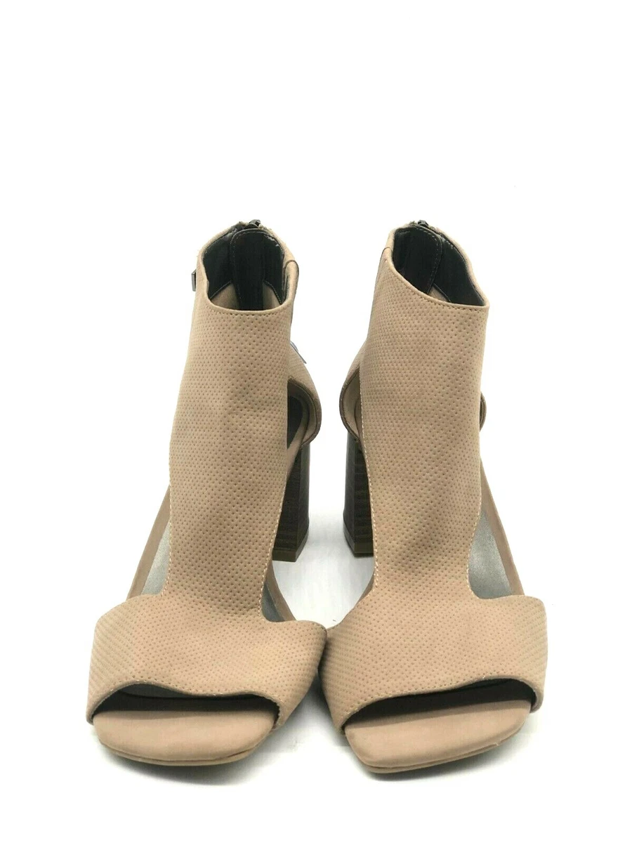 Kenneth Cole Reaction mix cut out sandal 2 size 8.5