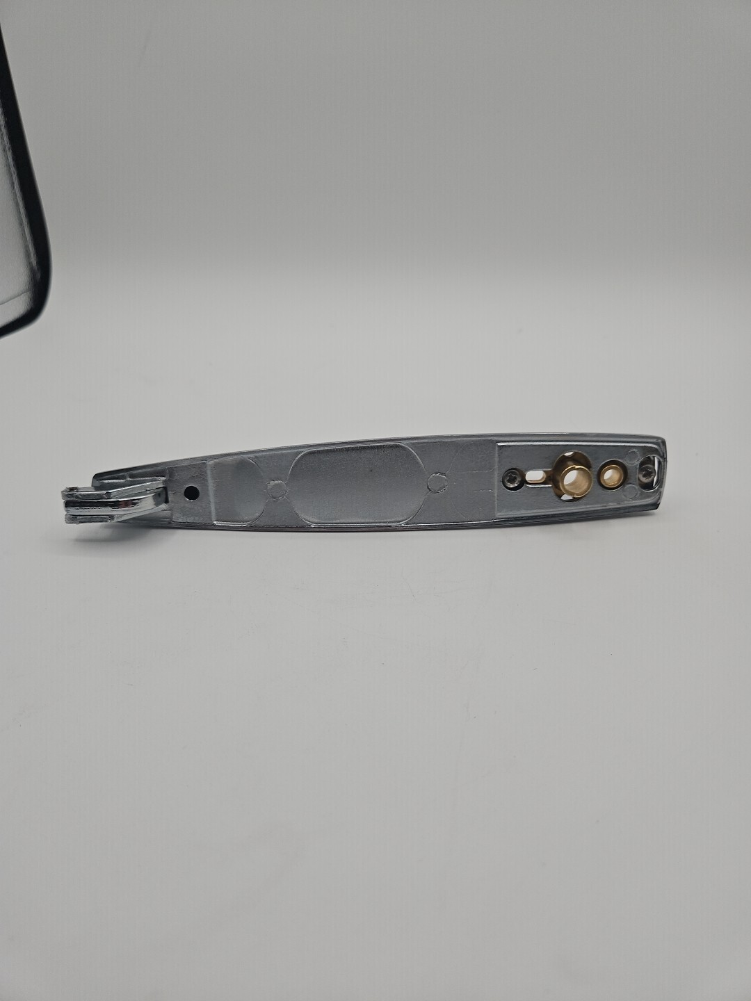 BENTLEY & ROLLS ROYCE FRONT DOOR HANDLE ASSEMBLY (UB80568)