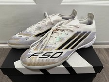 Adidas Hombre F50 Pro TF 'Road to Glory' Pack Blanco/Negro/Dorado Metálico JH7662