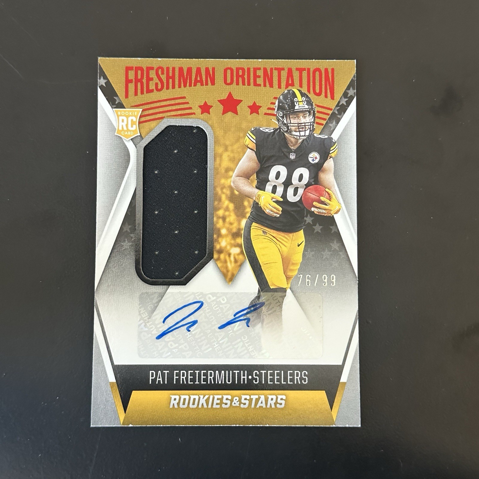 Pat Freiermuth Panini Rookies & Stars Freshman Orientation Autograph Relics #FOPF Base