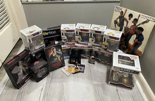 *RARE* Stranger Things Collection Funko Pop Lot