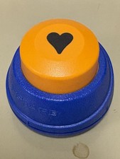 Fiskars PAPER PUNCH Heart 1/2" Confetti Crafts Scrapbooking Tool