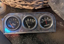 Vintage Stewart Warner 3 Gauge Cluster Panel Dash Oil Pressure Amps Sw Logo