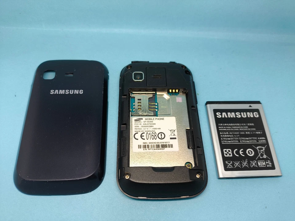 Samsung Galaxy Pocket S5300 -Black (Unlocked) Mobile Phone Good Condition - Image 4 of 4