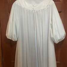 Vtg Van Raalte Bridal Set Nightgown And Robe Mint Green  Antique White