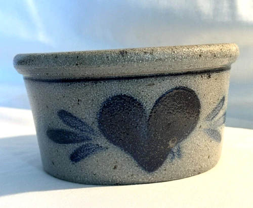 Vintage Rowe Pottery Salt Glazed Stoneware Bowl Crock Cobalt Heart 1985 - VGC