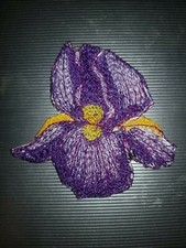Iris Single Bloom - Iron On/Sew On Patch 10120