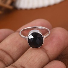 Dainty & Minimalist Ring 925 Silver With Raw Black Onyx Healing Crystal Jewelry
