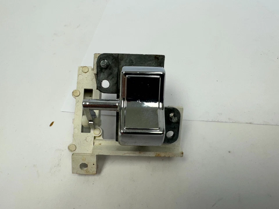 Interruptor de faros Dodge Charger 1968-1969 3004113 NORS. Foto 3 de 4