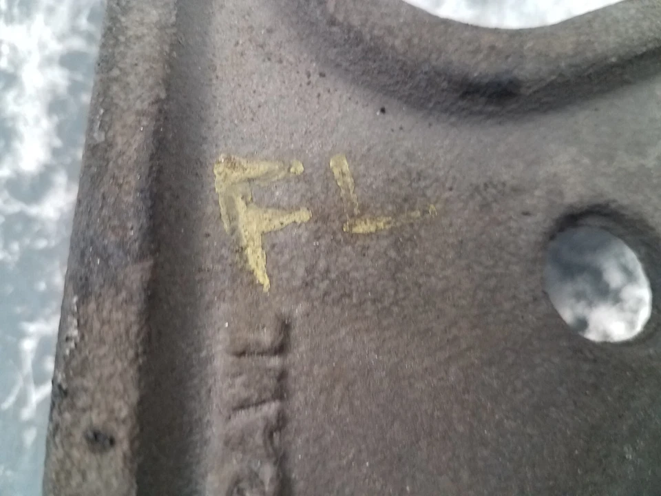 2005 年本田 S2000 AP2 左前轮毂关节 P2M 控制臂 #6864 K2 — 第 2/4 张图片