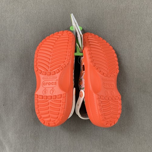 CROCS Walt Disney World 50th Anniversary Vault ORANGE BIRD Adult M5/W7 - Picture 5 of 6