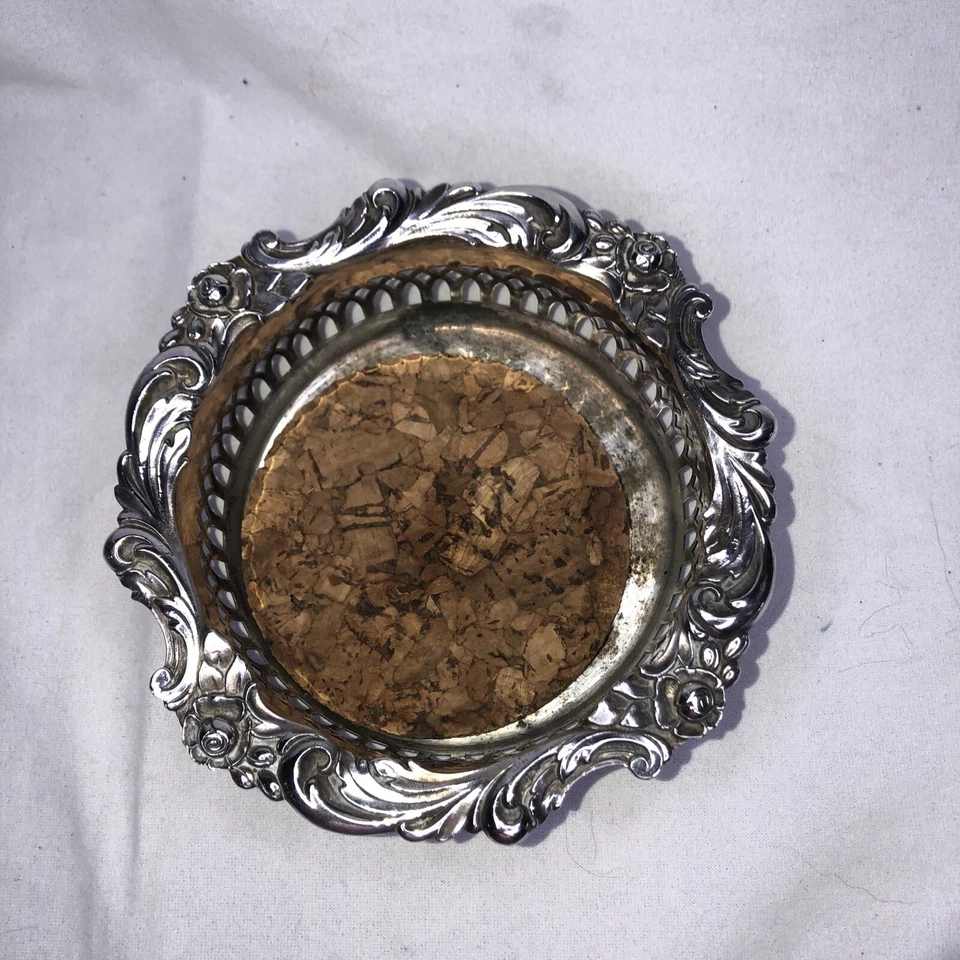 BOTELLA DE VINO LUNT PLATEADA POSAVASOS ELOCUENCIA🌹ROSA🌹 FLORAL 5,5" con INSERTO DE CORCHO Foto 2 de 4