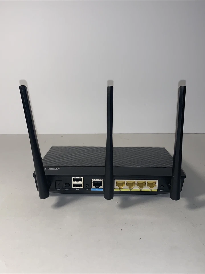 ASUS Dark Knight RT-N66R 450Mbps Gigabit Dual Band Wireless Router - Tested - Image 2 of 4