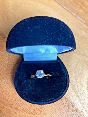 VINTAGE 14KYG  1.05ct OLD MINE CUT NATURAL MINED DIAMOND ENGAGEMENT RING (VS/F)