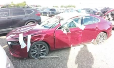 2021 Mazda  3 Transfer Case Assembly OEM 14K Miles - LKQ396689684