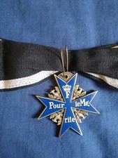 German Prussian Blue Max Medal Pour le Merite WW1 Reproduction