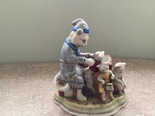 VINTAGE STAFFORDSHIRE CAT,KITTENS,PLANTER- original aged condition