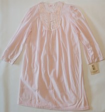 VTG NWT SEARS Carriage Court Pink LS Soft Nightgown M Embroidery Lace USA Button
