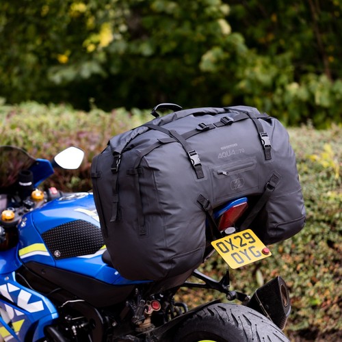 Oxford Wasser D-70 Wasserdicht Motorrad Sattel Sporttasche Rolle Tasche Schwarz - Picture 7 of 7