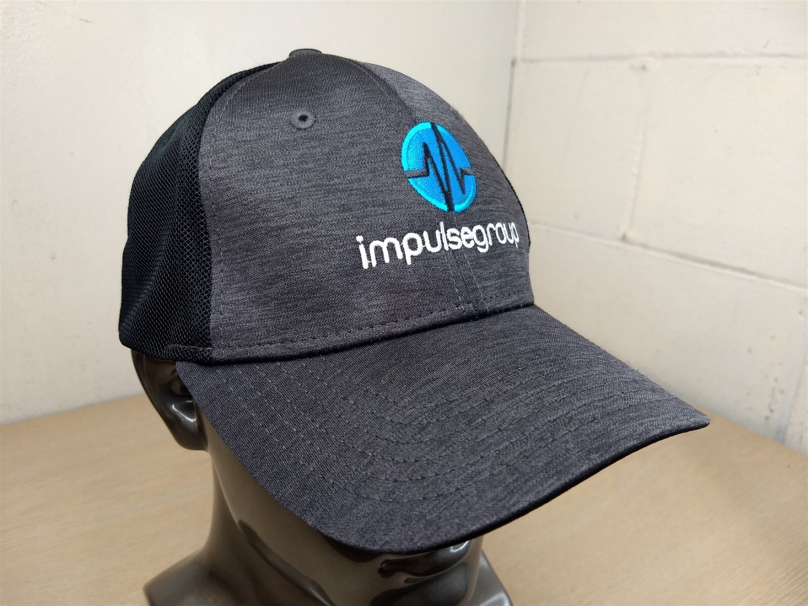 IMPULSE GROUP ADJUSTABLE STRAPBACK MESH  BASEBALL… - image 2