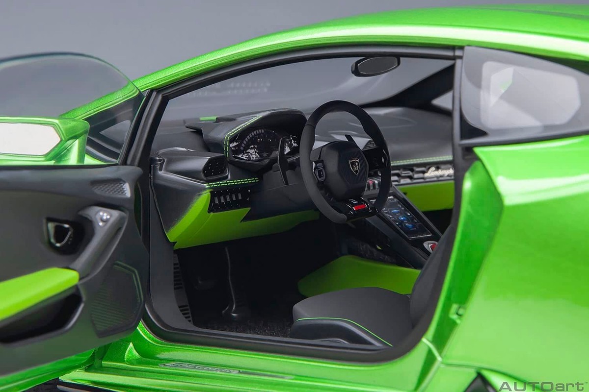 Buy AUTOart 1/18 Lamborghini Huracan EVO Pearl Green Model
