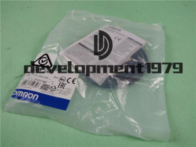 Omron E3FA-DN12 Lichtschranke Fotoelektrisch Sensor Neu