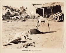 FOTO KINO 1959 FIVE GATES TO HELL DOLORES MICHAELS PATRICIA OWENS N.BRAND