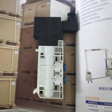 one New Festo Vacuum Generator VN-14-L-T4-PQ3-VQ3-R02-M