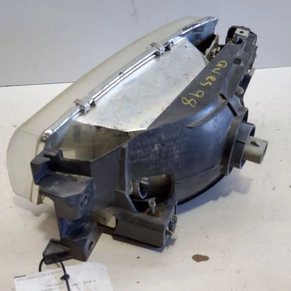 1996-1998, Nissan Quest, Passenger Right Headlight, Part Number-B60106B000 - Image 4 of 4