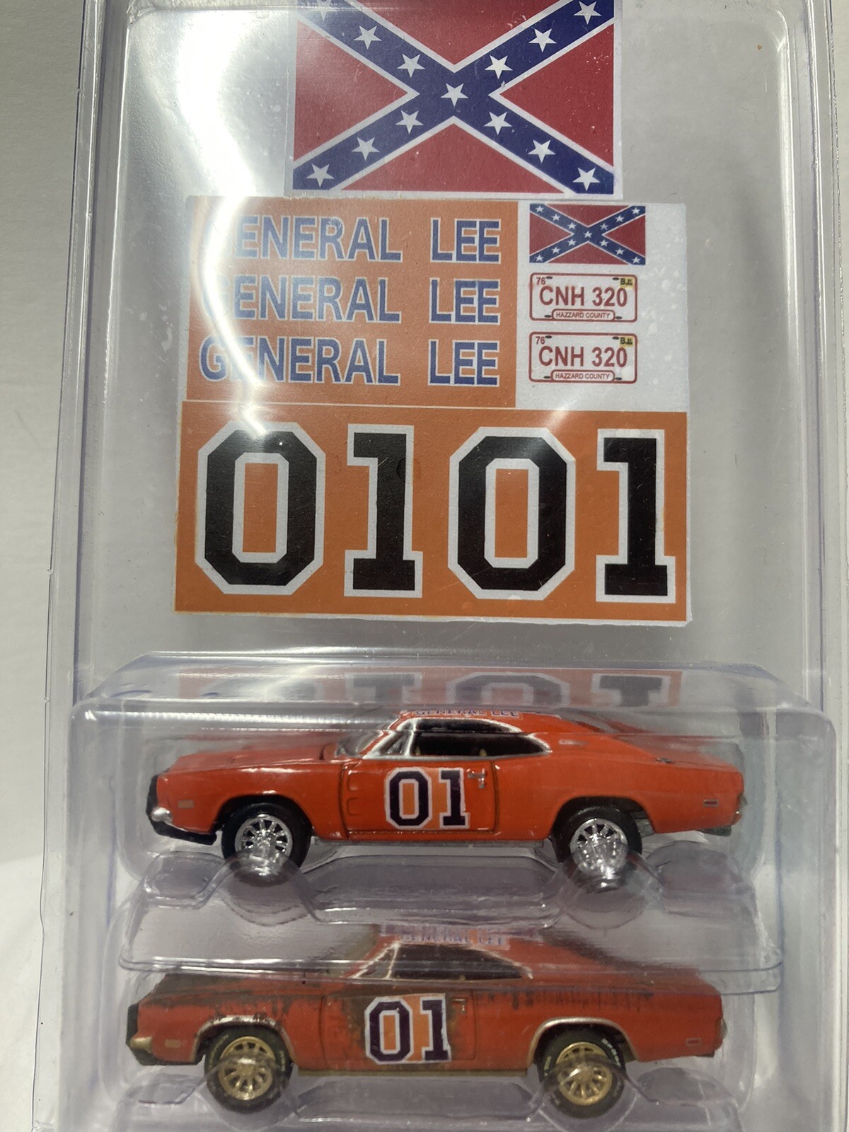 General Lee diecast cars 1:64 Two for the price of one Dukes Of Hazzard Dodge 01