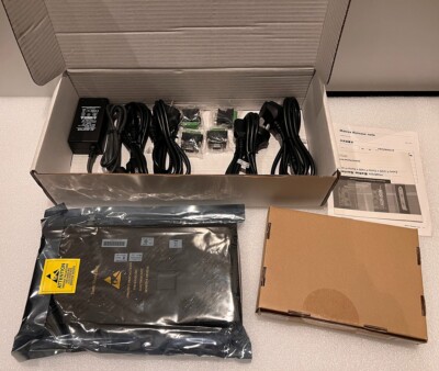 Matrox Extio F1400 XTO-F1400F + XTOA-FP66LPAF (complete with card and cable)
