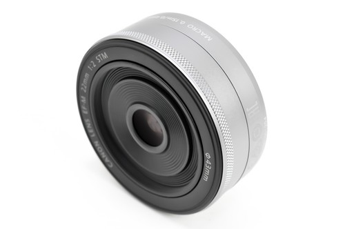 Top Mint Canon EF-M 22mm F2 STM Silver AF Wide Angle Lens w/caps from Japan 2289 - Picture 7 of 17