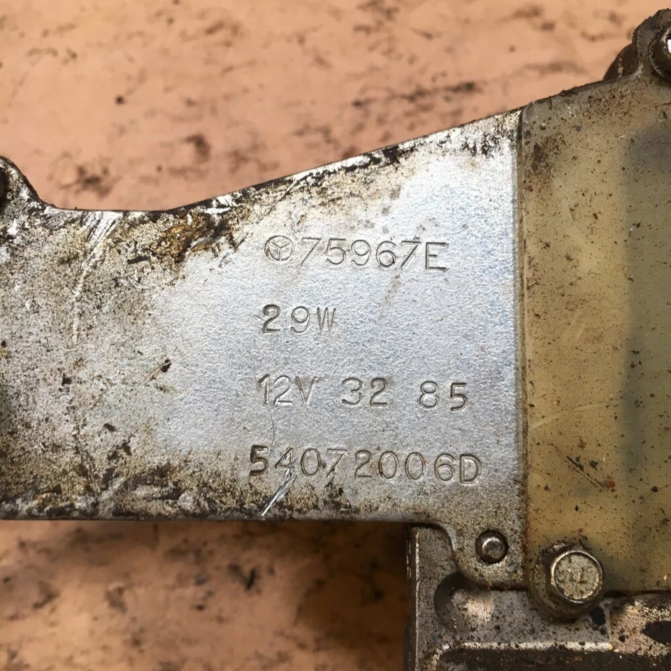 Caja de cambios limpiaparabrisas OEM 1980-87 Jaguar XJ6 XJ12 solo LUCAS 75967E fecha 3285 Foto 3 de 4