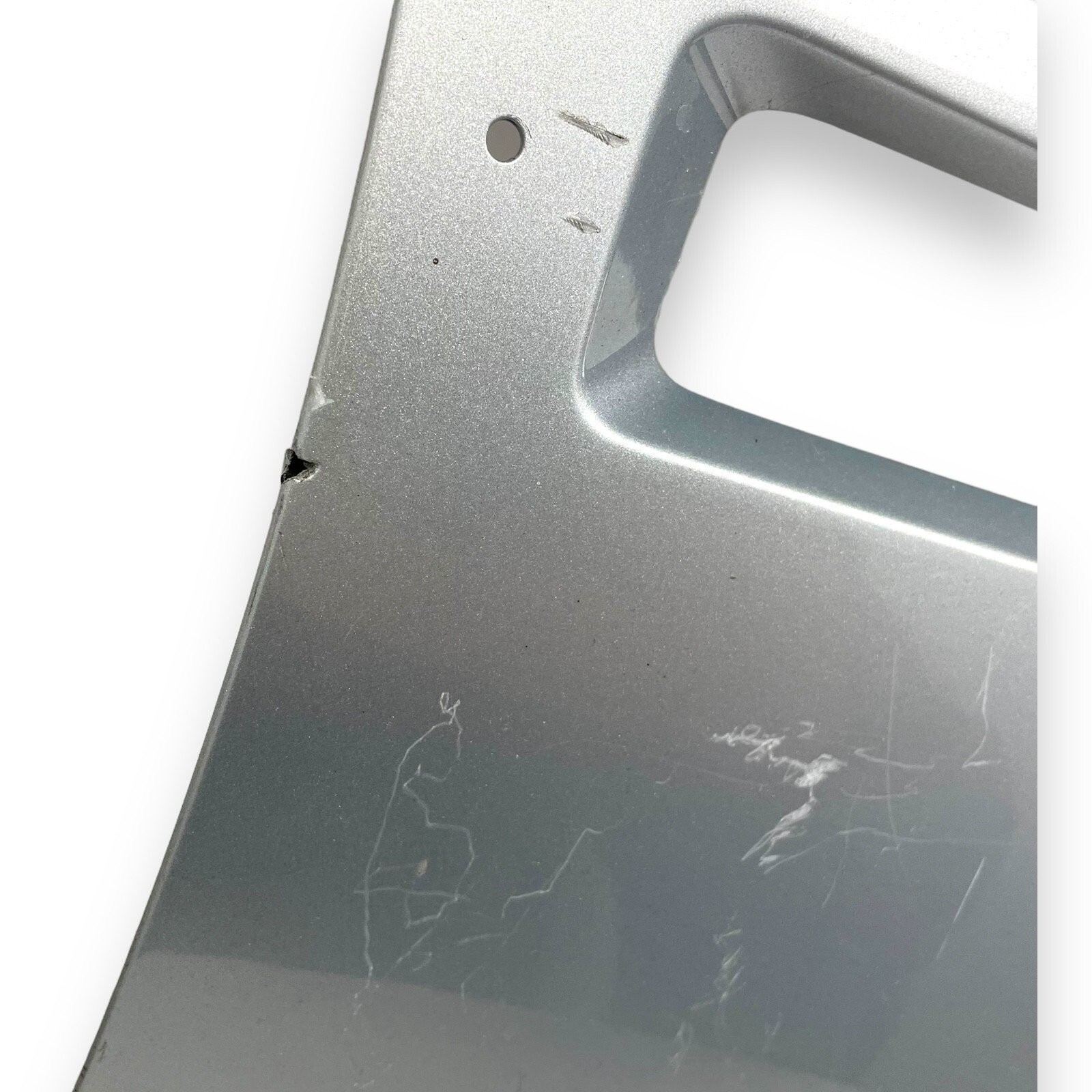 Aston Martin DBS 2007-2012 Front Right Fender P/N 8D3316005AG
