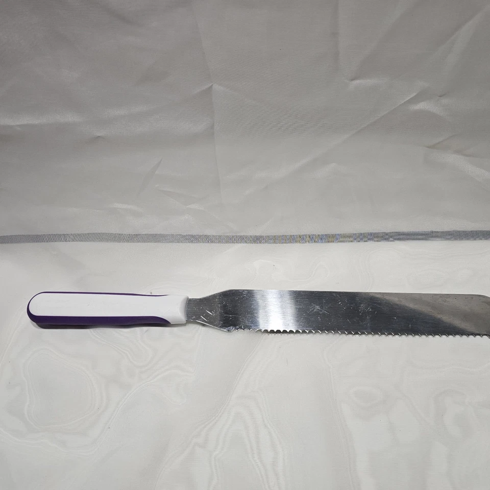 Espátula dentada Wilton espátula para glaseado de acero inoxidable Foto 2 de 3