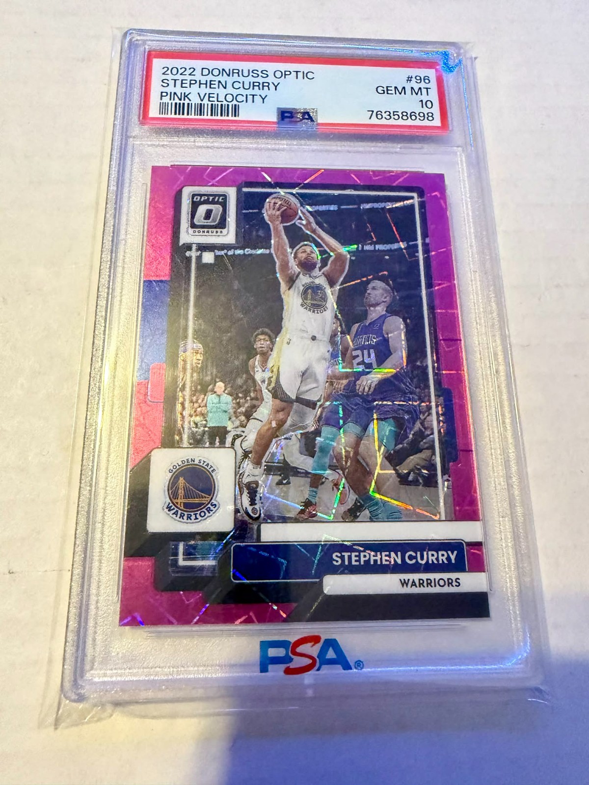 2022 Panini Donruss Optic Stephen Curry Pink Velocity /79 PSA 10 #96 Warriors