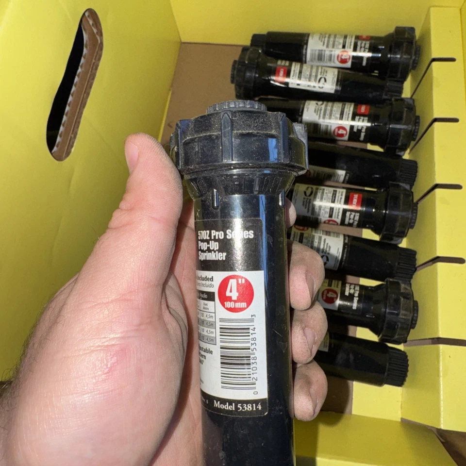 Lote de 9 aspersores pop-up de 4 pol. 570Z Pro 0-360 graus padrão ajustável Toro 53814 - Imagem 3 de 4
