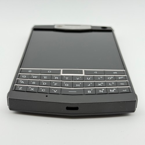 Unihertz Titan QWERTY Rugged Android Smartphone 6GB 128GB Black Body Only - Picture 7 of 10