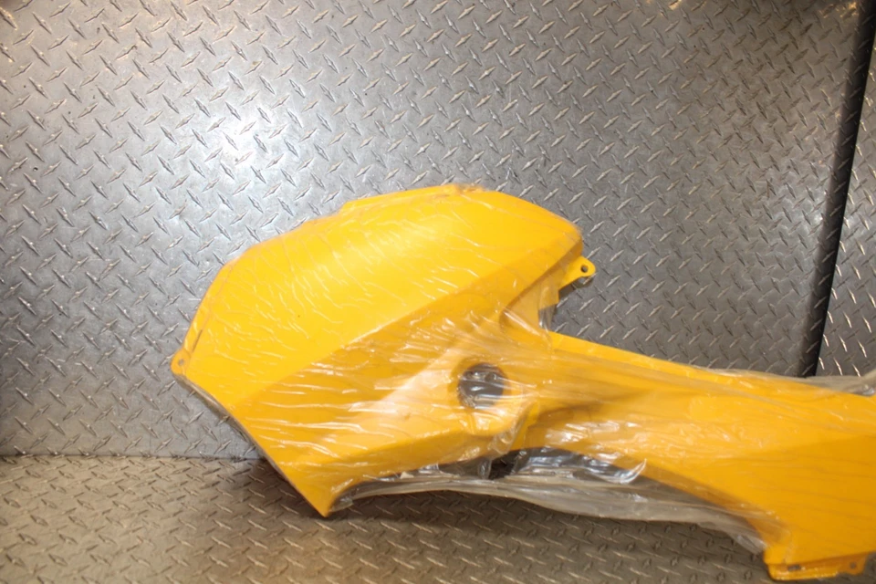 03/05 Carenado Guardabarros Cubierta Tanque Izquierdo Honda TRX650/Rincon 650 83650-HN8-000ZA Foto 4 de 4