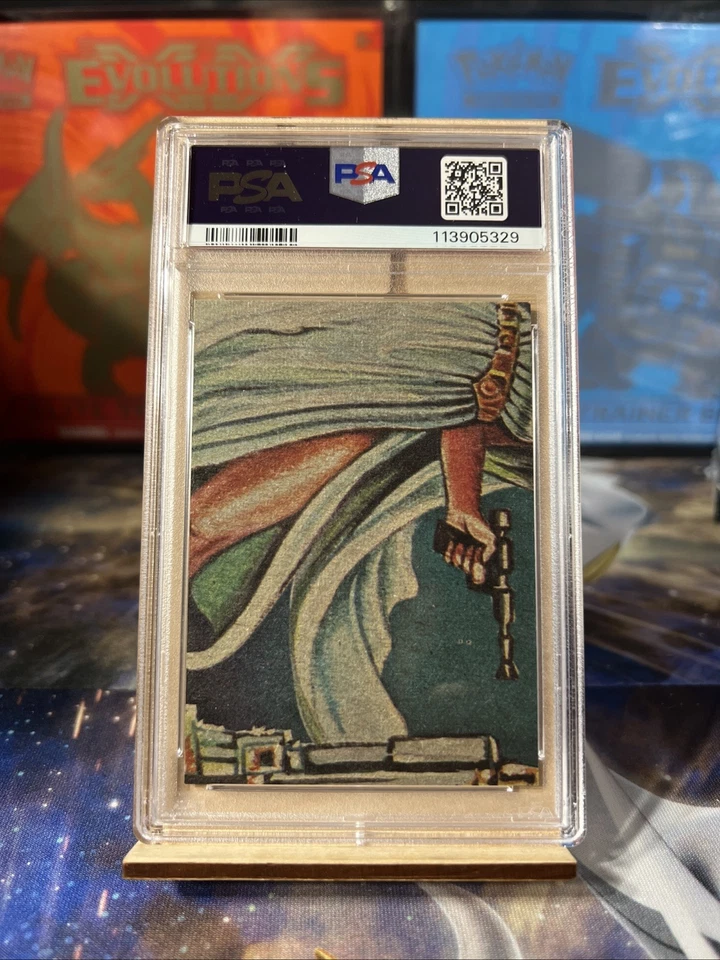 1977 Topps Star Wars Luke Prepares For The Battle No. 47 PSA 9 Mint (OC) - Image 3 of 3