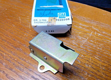 1966 66 GTO PONTIAC GRAND PRIX CATALINA BONNEVILLE NOS 7026098 TRI-POWER CHOKE