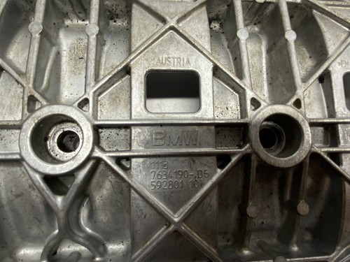 2019 BMW 3 Series G20 Petrol 330i 2,0 190kw Oil Sump Pan Baffle 7634190 - Picture 8 of 9