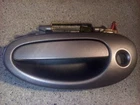 98-04 300M INTREPID CONCORDE DRIVERS LEFT FRONT OUTSIDE EXTERIOR DOOR HANDLE OEM