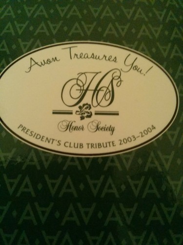 Avon Brilliant Treasures Pin Honor Society President's Club Tribute 2003-2004 - Picture 2 of 2