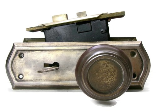 Antique Door Set Victorian / Eastlake Backplate Knob Mortise Lock Key Reclaimed - Picture 4 of 10