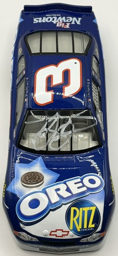 Dale Earnhardt Jr Signed Autographed 1:24 Diecast Race Car Oreos Ritz Chevy - Picture 4 of 6